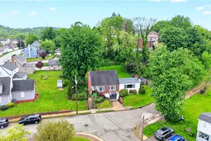 2 Broad St, Jeannette, PA 15644 - Photo 37