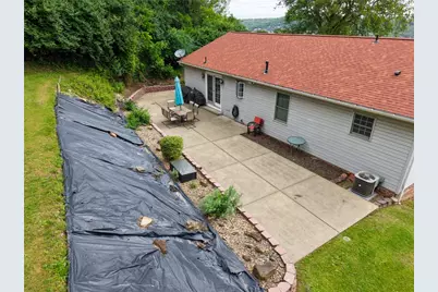 4222 Outlook Dr, West Mifflin, PA 15122 - Photo 13