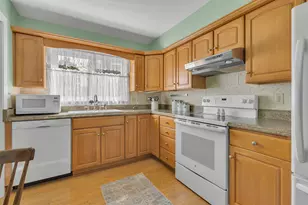 2020 Irwin St, Aliquippa, PA 15001 - Photo 7