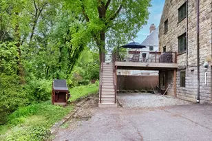 71 Mayfair Dr, Pittsburgh, PA 15228 - Photo 35