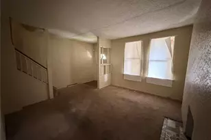 310 Arabella St, Pittsburgh, PA 15210 - Photo 3