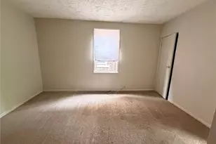 310 Arabella St, Pittsburgh, PA 15210 - Photo 11