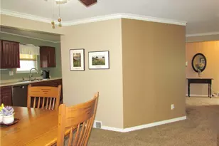 125 Oliver Dr, White Oak, PA 15131 - Photo 15