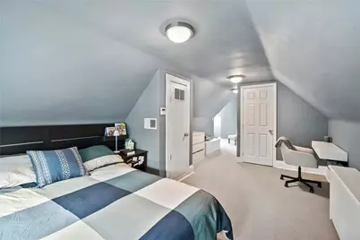 225 4th St, Pittsburgh, PA 15215 - Photo 23