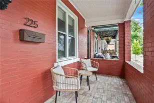 225 4th St, Pittsburgh, PA 15215 - Photo 3