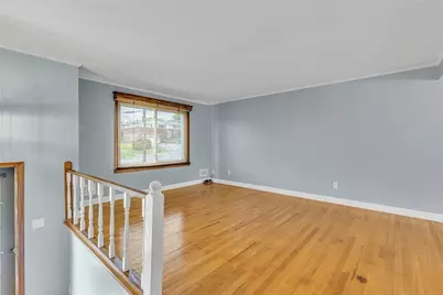 138 Convair Dr, Moon/Crescent Twp, PA 15108 - Photo 13