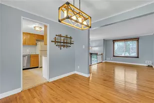 138 Convair Dr, Moon/Crescent Twp, PA 15108 - Photo 9