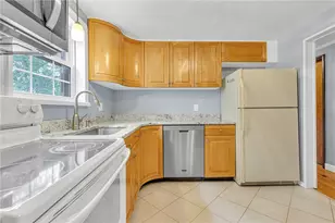 138 Convair Dr, Moon/Crescent Twp, PA 15108 - Photo 11