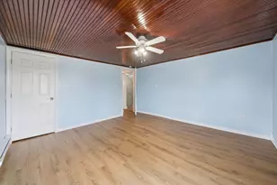 8013 Saltsburg Rd, Pittsburgh, PA 15239 - Photo 21
