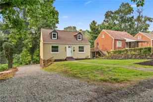 2843 McKelvey Rd, Pittsburgh, PA 15221 - Photo 3