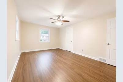 128 Sylvania Dr, South Park, PA 15236 - Photo 11
