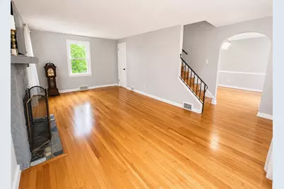 128 Sylvania Dr, South Park, PA 15236 - Photo 3