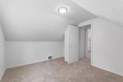 3912 Jane Street, West Mifflin, PA 15122 - Photo 17