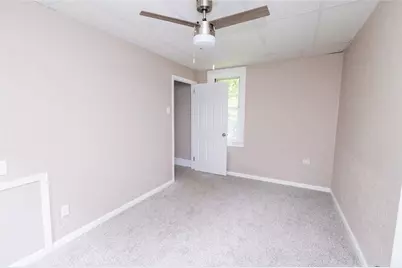 2373 Hopeland St, Pittsburgh, PA 15210 - Photo 17
