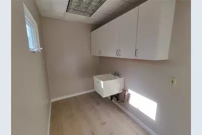 2373 Hopeland St, Pittsburgh, PA 15210 - Photo 17