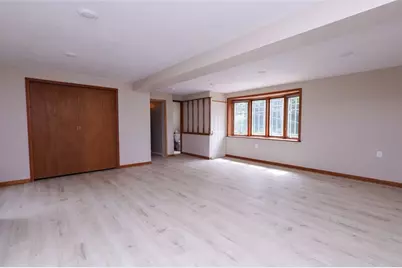 2373 Hopeland St, Pittsburgh, PA 15210 - Photo 11