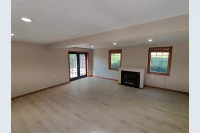 2373 Hopeland St, Pittsburgh, PA 15210 - Photo 9