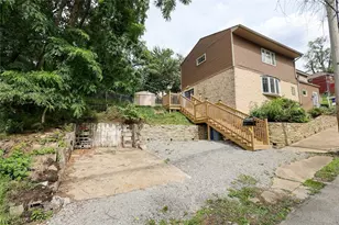 2373 Hopeland St, Pittsburgh, PA 15210 - Photo 7