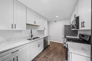 5445 Fifth Ave, Pittsburgh, PA 15232 - Photo 9