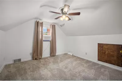 301 Orchard Spring Rd, Scott Township, PA 15220 - Photo 17