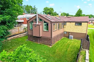 613 Elaine Dr, Pittsburgh, PA 15236 - Photo 37