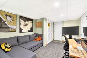 613 Elaine Dr, Pittsburgh, PA 15236 - Photo 29