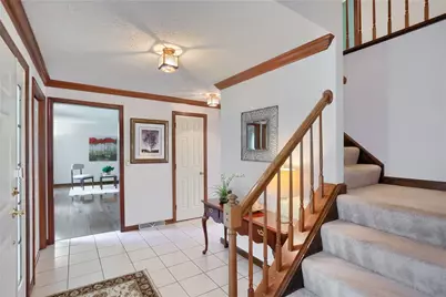 5124 Bronwyn Ct, Hampton, PA 15044 - Photo 3