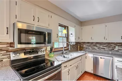 5124 Bronwyn Ct, Hampton, PA 15044 - Photo 11