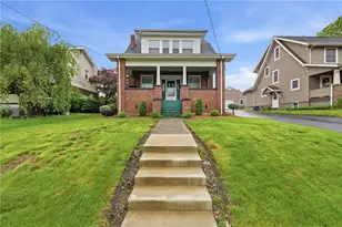220 E Sheridan Ave, New Castle, PA 16105 - Photo 1