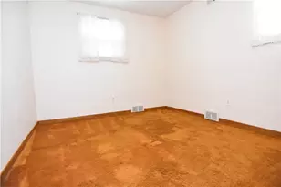 1150 Vivjon Dr, West Homestead, PA 15120 - Photo 35