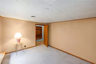 697 Anderson Rd, Sandy Lake Township, PA 16153 - Photo 37