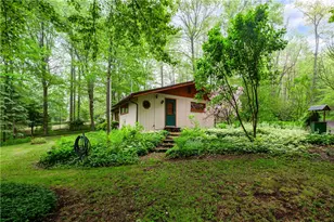 697 Anderson Rd, Sandy Lake Township, PA 16153 - Photo 7