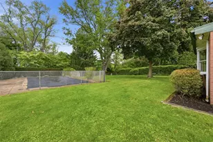 139 E Edgewood Dr, Peters Township, PA 15317 - Photo 33
