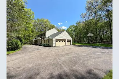 438 Edgewood Dr, Meadville City, PA 16335 - Photo 3