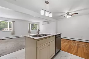 52 Julian Dr, Pittsburgh, PA 15235 - Photo 9