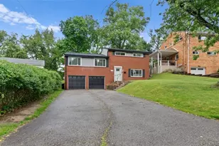 52 Julian Dr, Pittsburgh, PA 15235 - Photo 3