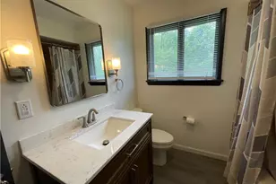 221 N Cascade St, New Castle, PA 16101 - Photo 13