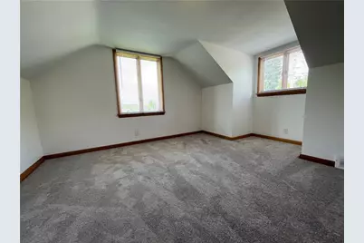 221 N Cascade St, New Castle, PA 16101 - Photo 11