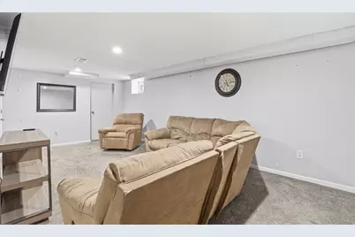 226 Cedarcove St, Pittsburgh, PA 15227 - Photo 19