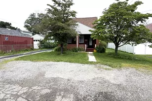 540 Birch Way, New Kensington, PA 15068 - Photo 1