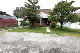 540 Birch Way, New Kensington, PA 15068 - Photo 1