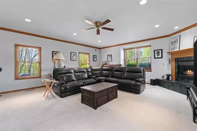 544 Green Parrot Ln, Fawn Township, PA 15065 - Photo 13