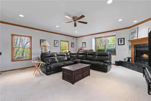 544 Green Parrot Ln, Fawn Township, PA 15065 - Photo 13