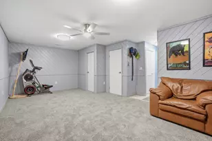132 Orchard Ave, Pittsburgh, PA 15116 - Photo 39