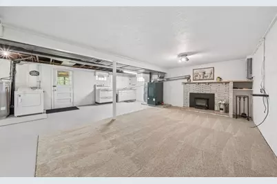 946 Peairs Rd, Elizabeth Twp/Boro, PA 15037 - Photo 25