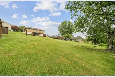 946 Peairs Rd, Elizabeth Twp/Boro, PA 15037 - Photo 35