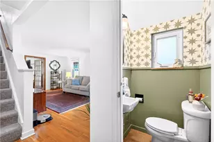 1801 Vollmer Dr, Pittsburgh, PA 15116 - Photo 11