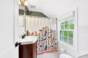 1801 Vollmer Dr, Pittsburgh, PA 15116 - Photo 25