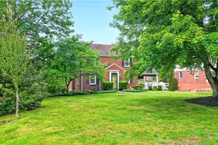 1801 Vollmer Dr, Pittsburgh, PA 15116 - Photo 41