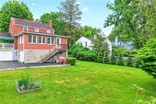 1801 Vollmer Dr, Pittsburgh, PA 15116 - Photo 37